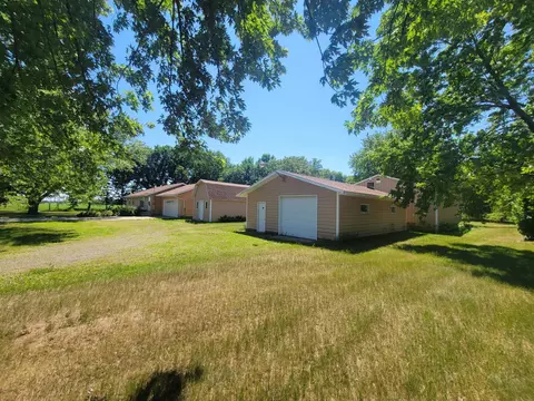 Exterior - 5182 45th Ave SE, Saint Cloud, MN 56304 photo 2 of 27