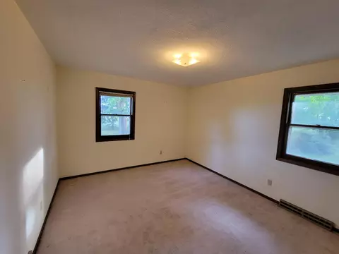 Bedroom - 5182 45th Ave SE, Saint Cloud, MN 56304 photo 1 of 4