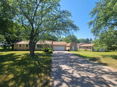 5182 45th Ave SE, Saint Cloud, MN 56304