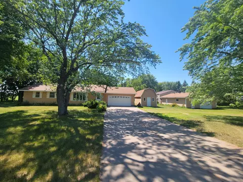 Exterior - 5182 45th Ave SE, Saint Cloud, MN 56304 photo 23 of 27