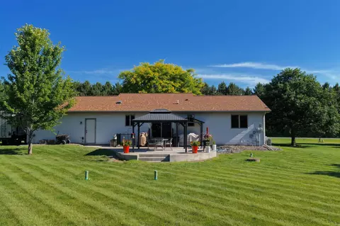 2192 90th Ave, Osceola, WI 54020
