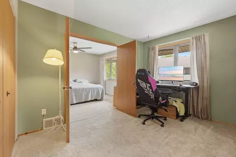 Bedroom - 1589 Four Oaks Rd, Eagan, MN 55121 photo 3 of 3