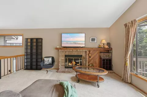 Living - 1589 Four Oaks Rd, Eagan, MN 55121 photo 2 of 5