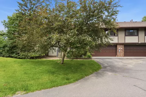 Exterior - 1589 Four Oaks Rd, Eagan, MN 55121 photo 5 of 5