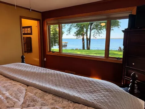 Bedroom - 4563 Pine Point Cir NW, Walker, MN 56484 photo 3 of 9