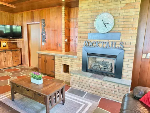 Living - 4563 Pine Point Cir NW, Walker, MN 56484 photo 9 of 10