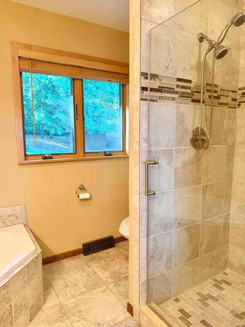 Bath - 4563 Pine Point Cir NW, Walker, MN 56484 photo 15 of 21
