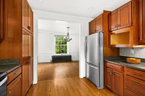 Kitchen - 2711 E 8th St, Duluth, MN 55812 photo 3 of 3