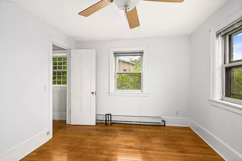 Bedroom - 2711 E 8th St, Duluth, MN 55812 photo 1 of 7