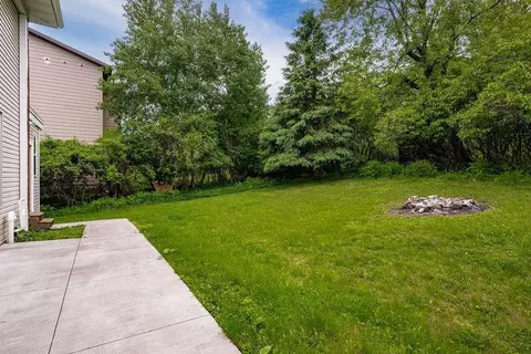 Exterior - 2711 E 8th St, Duluth, MN 55812 photo 8 of 8