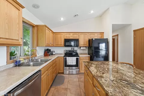 Kitchen - 205 17th Ave S, Cold Spring, MN 56320 photo 2 of 5