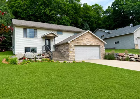 205 17th Ave S, Cold Spring, MN 56320