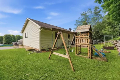 Exterior - 205 17th Ave S, Cold Spring, MN 56320 photo 4 of 12