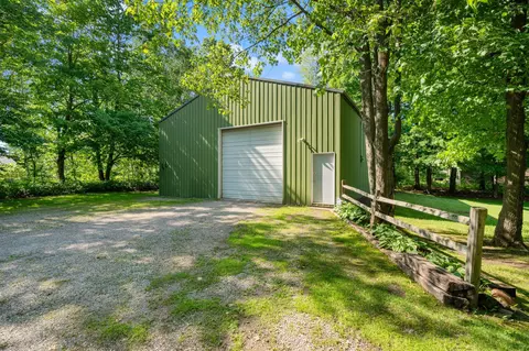 Exterior - 1661 Lavaque Rd, Duluth, MN 55810 photo 2 of 11