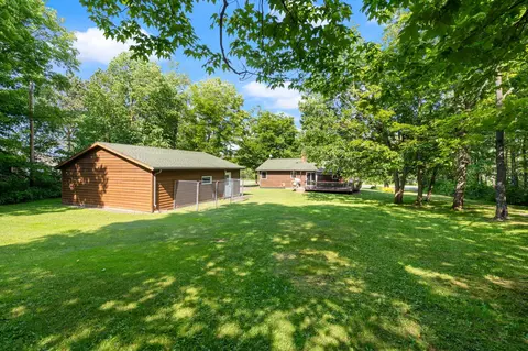 Exterior - 1661 Lavaque Rd, Duluth, MN 55810 photo 5 of 11