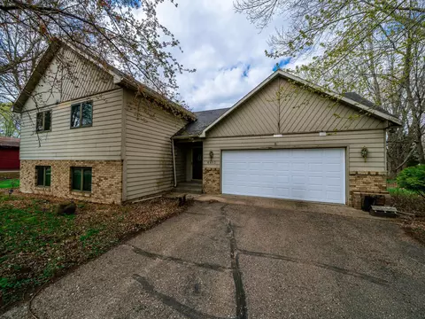 Exterior - 6413 Laurel Rd, Saint Cloud, MN 56303 photo 3 of 8