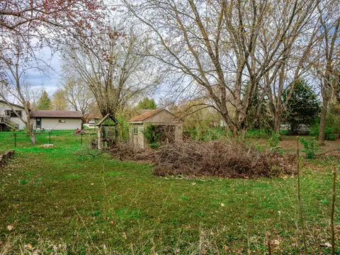 Exterior - 6413 Laurel Rd, Saint Cloud, MN 56303 photo 5 of 8