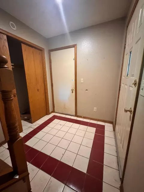 Entry Way - 6413 Laurel Rd, Saint Cloud, MN 56303 photo 1 of 1