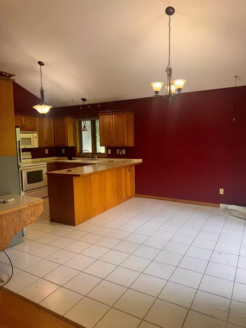 Kitchen - 6413 Laurel Rd, Saint Cloud, MN 56303 photo 2 of 2