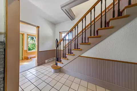 Entry Way - 104 River St, Jackson, MN 56143 photo 1 of 4