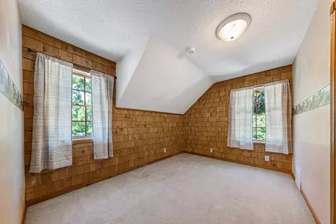 Bedroom - 104 River St, Jackson, MN 56143 photo 1 of 6