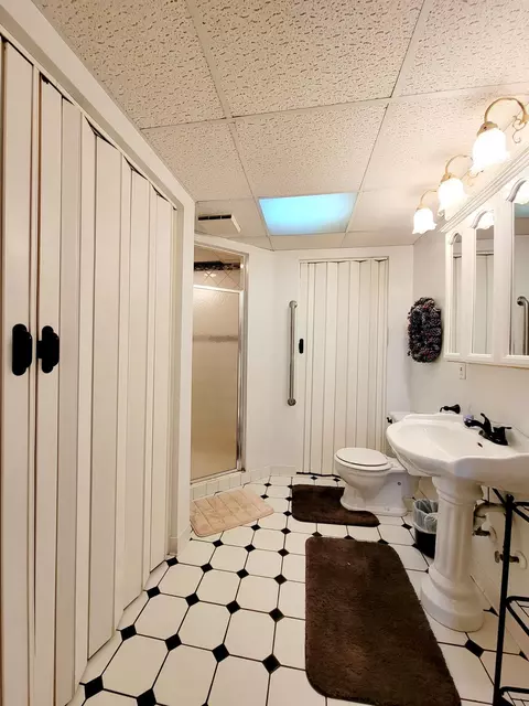 Bath - 40130 460th Ave, Perham, MN 56573 photo 1 of 3