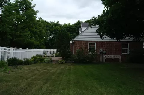Exterior - 401 Logan Ave, Jackson, MN 56143 photo 5 of 5