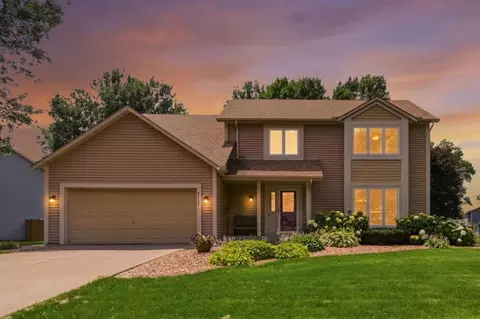 9643 Polaris Ln N, Maple Grove, MN 55369