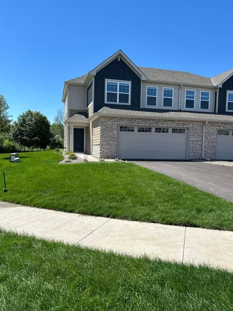 11034 203rd St W, Lakeville, MN 55044