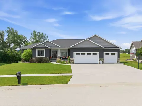 Exterior - 511 21st Pl NE, Kasson, MN 55944 photo 11 of 12