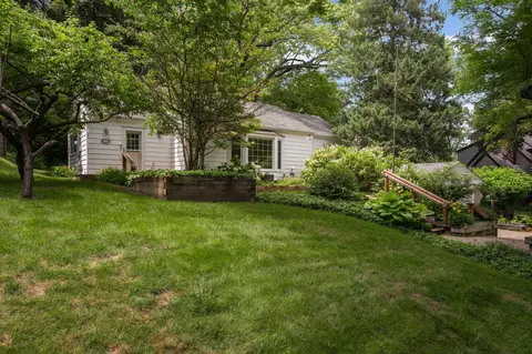 6 Nn Pleasant St, Excelsior, MN 55331 photo 5