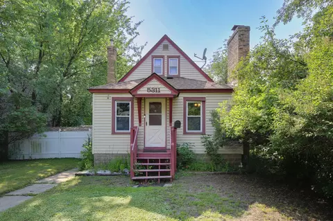 5311 Knox Ave N, Brooklyn Center, MN 55430