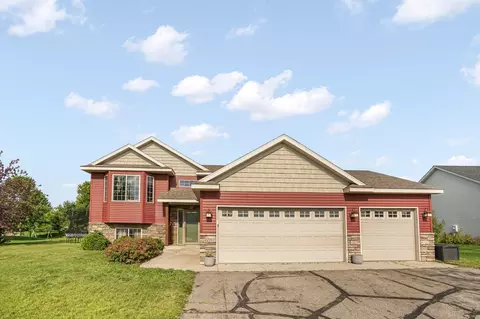 605 9th Ave SW, Rice, MN 56367