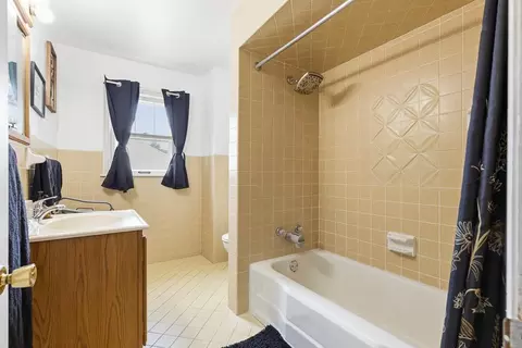 Bath - 312 S 6th St, Marshall, MN 56258 photo 4 of 4