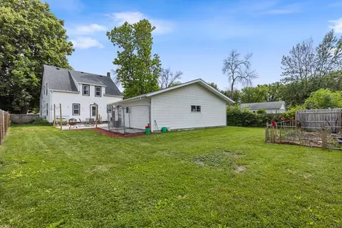 Exterior - 312 S 6th St, Marshall, MN 56258 photo 4 of 6