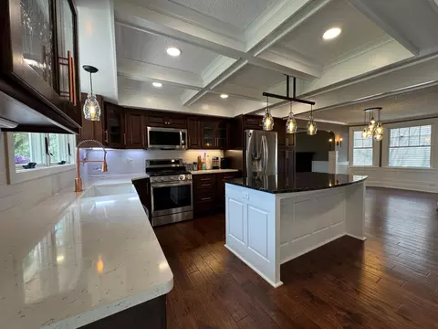 43 Central Ave W, Saint Michael, MN 55376