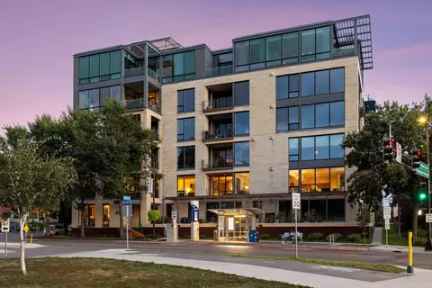 1805 W Lake St #202, Minneapolis, MN 55408