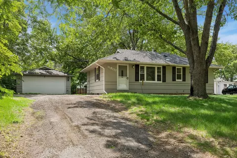 11800 Magnolia St NW, Coon Rapids, MN 55448