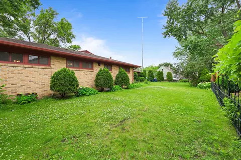 Exterior - 1505 8th Ave N, Saint Cloud, MN 56303 photo 5 of 9