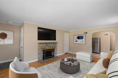 5633 Penn Ave S, Minneapolis, MN 55419