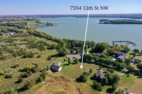 7354 12th St NW, Willmar, MN 56201