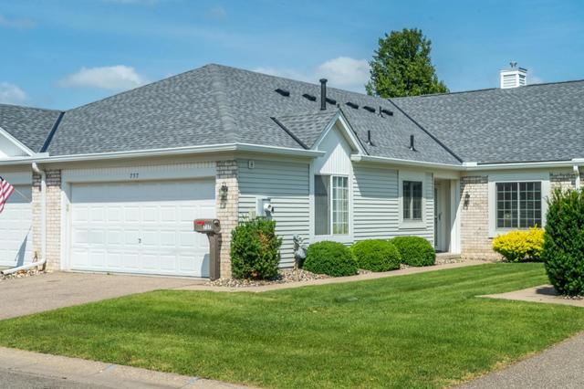 737 Markgrafs Lake Draw, Woodbury, MN 55129