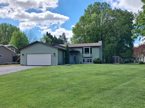 Exterior - 5795 Amy Ln, Maple Plain, MN 55359 photo 9 of 14