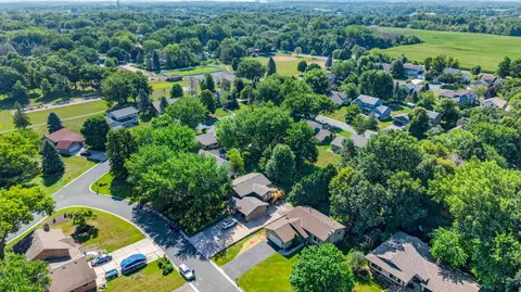 View/Area - 5795 Amy Ln, Maple Plain, MN 55359 photo 1 of 2
