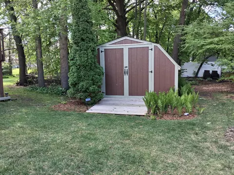 Exterior - 5795 Amy Ln, Maple Plain, MN 55359 photo 5 of 14