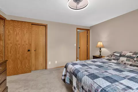Bedroom - 5795 Amy Ln, Maple Plain, MN 55359 photo 2 of 5