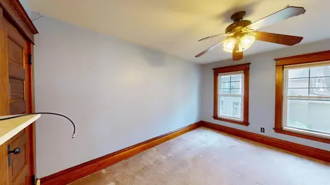 Bedroom - 1426 Circle Dr, Albert Lea, MN 56007 photo 2 of 7
