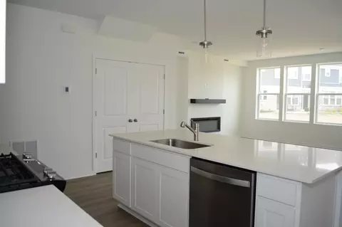 19204 Goldenrod Trl, Corcoran, MN 55340