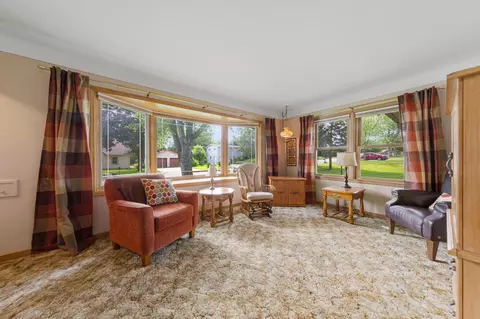 Living - 142 22nd Ave SW, Faribault, MN 55021 photo 1 of 1
