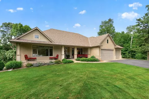 1187 105th St E, Inver Grove Heights, MN 55077